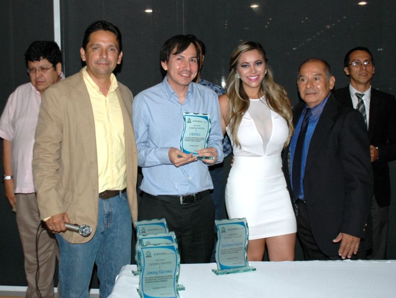 Placa CRIEEL Feria